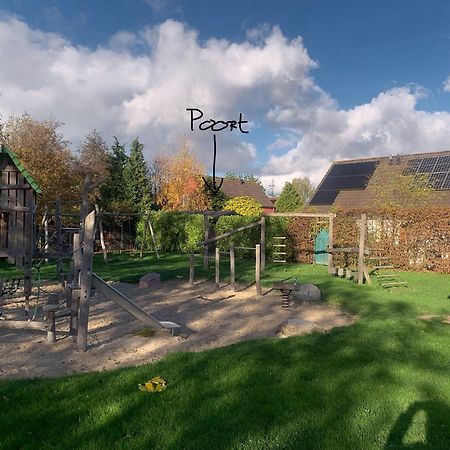 Vakantiehuis Op Villapark Oesterbaai Aan Zee , Met Speeltuin Grenzend Aan De Tuin Вемелдинге Экстерьер фото