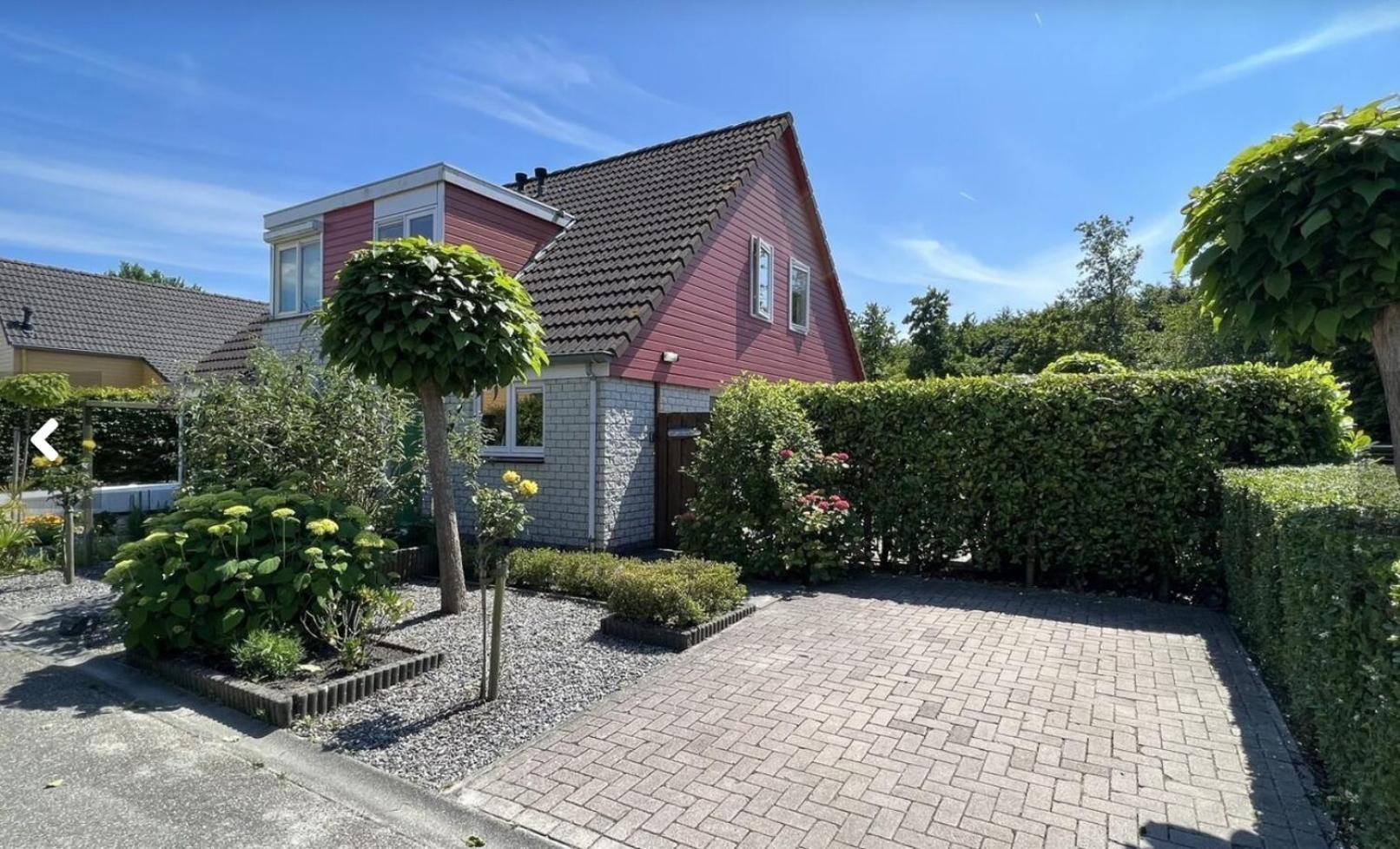 Vakantiehuis Op Villapark Oesterbaai Aan Zee , Met Speeltuin Grenzend Aan De Tuin Вемелдинге Экстерьер фото